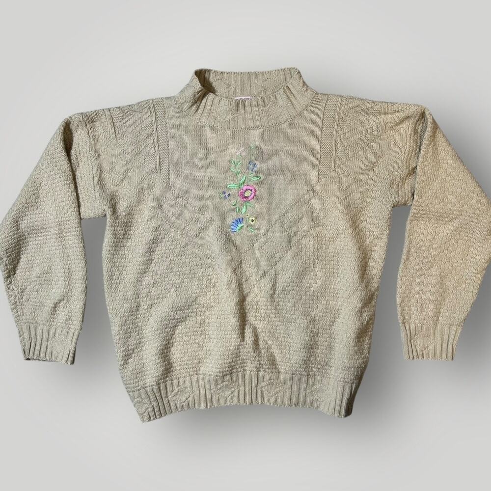 LT Casuals by Liz Thomas Womens Medium Beige Floral Embroidered Knit Sweater W05